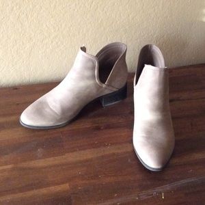 Madden Girl Tan Booties. Size 8.5